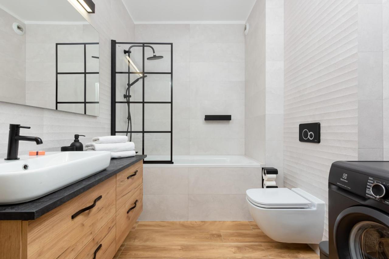 Awangarda Apartment Warsaw Ochota By Renters Prestige Zewnętrze zdjęcie